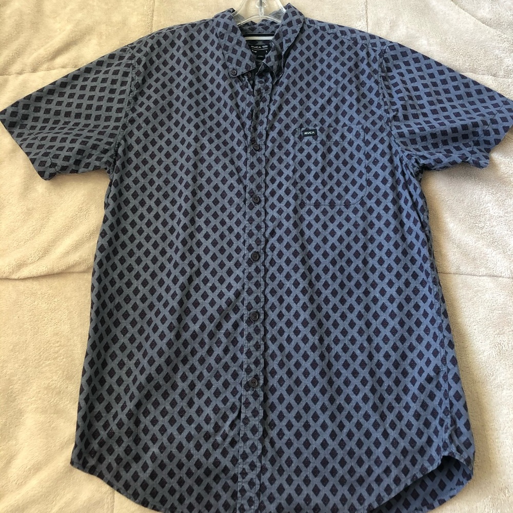 RVCA - Picture 2 of 2